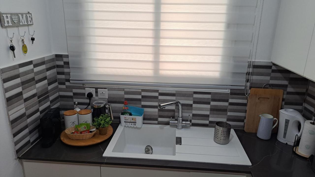 Zom Holiday Apartment Paphos Exterior photo